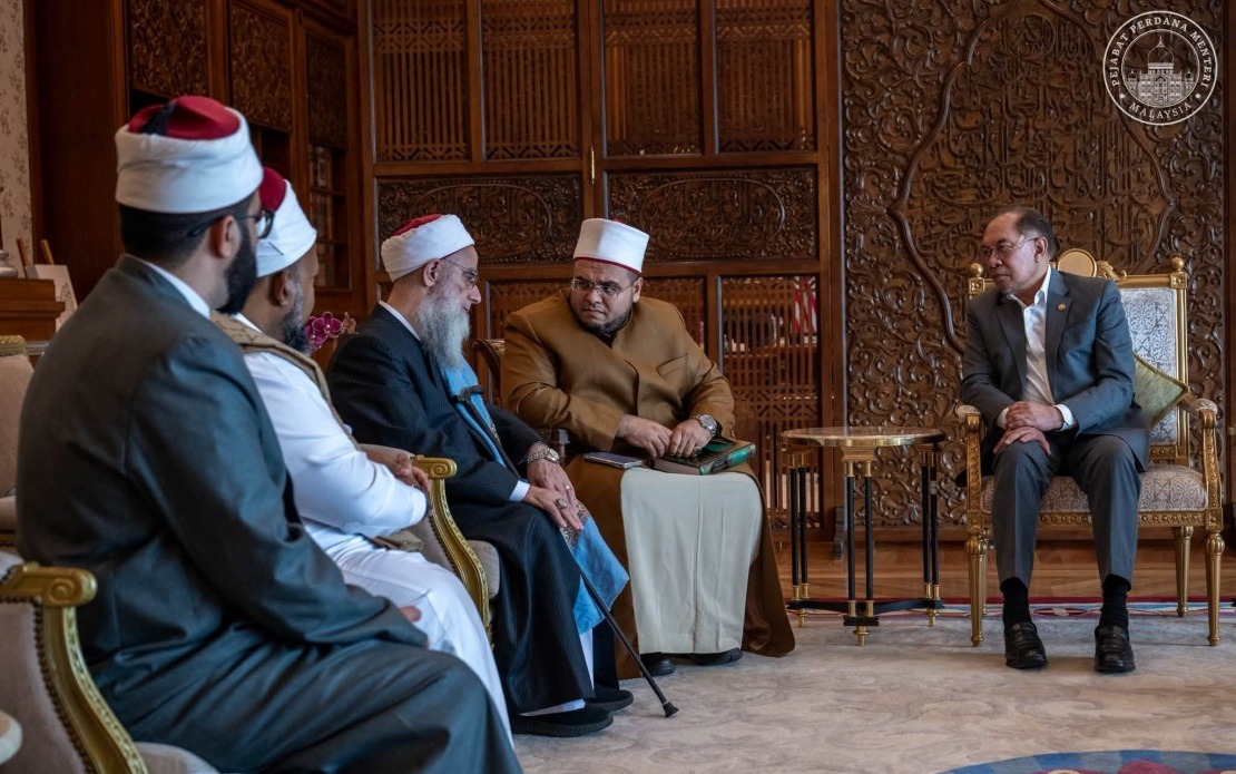 Anwar Welcomes Visit By Prominent Egyptian Scholar Sheikh Dr Mustafa An-Nadwi
