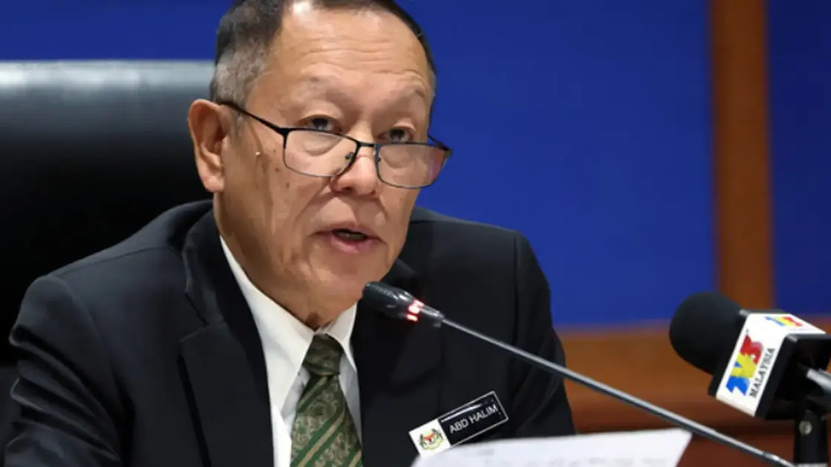 Anti-corruption agency detains 33 suspects in visa fraud operation targeting enforcement personnel
