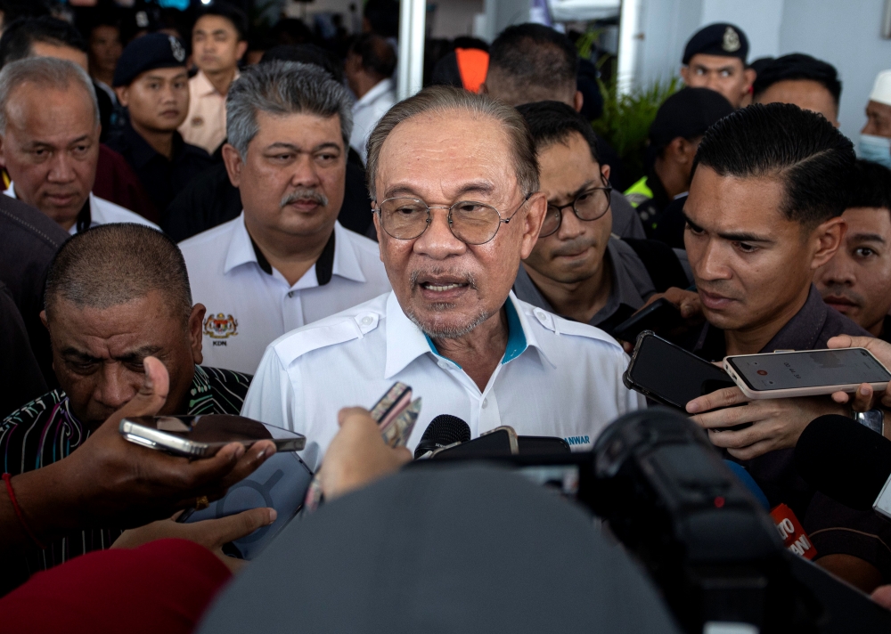 Anwar Stands Firm on KWAP Despite eFishery Investment Loss, Points to Overall Returns