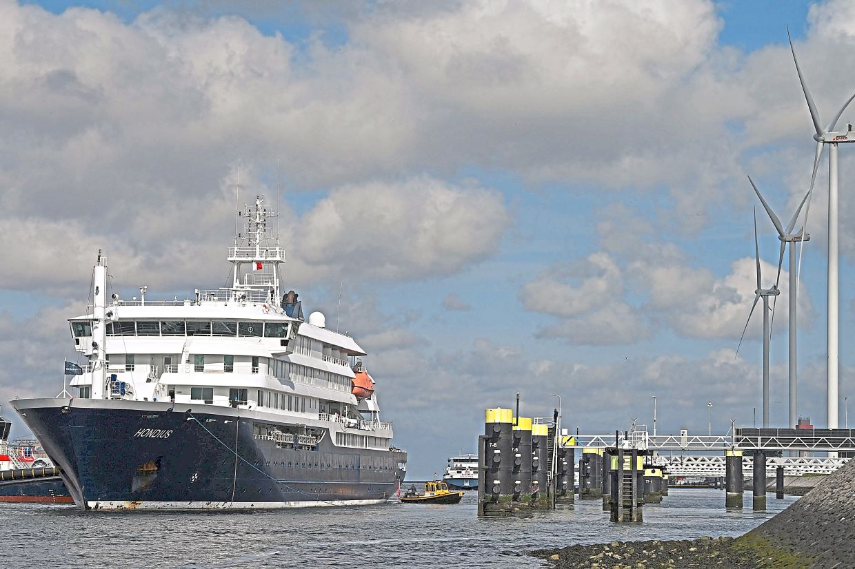 WHO Declares End to Hantavirus Outbreak from Polar Cruise Ship