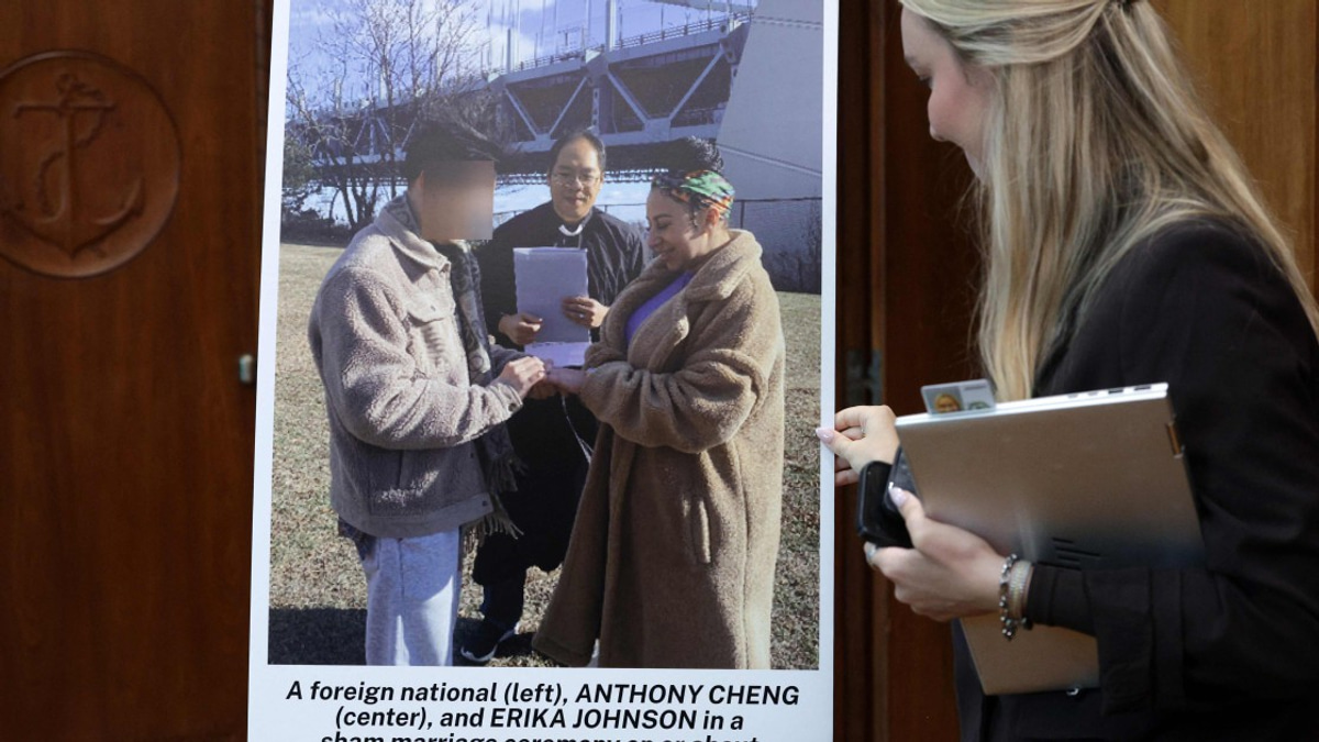 US prosecutors charge 11 in sprawling sham marriage scheme targeting Chinese immigrants