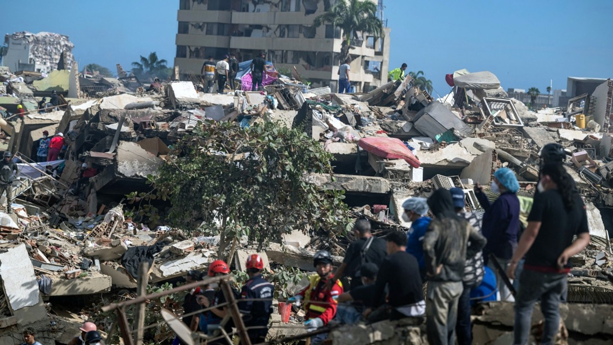Venezuela Earthquake Toll Reaches 2,295 Dead as Rescue Operations Continue
