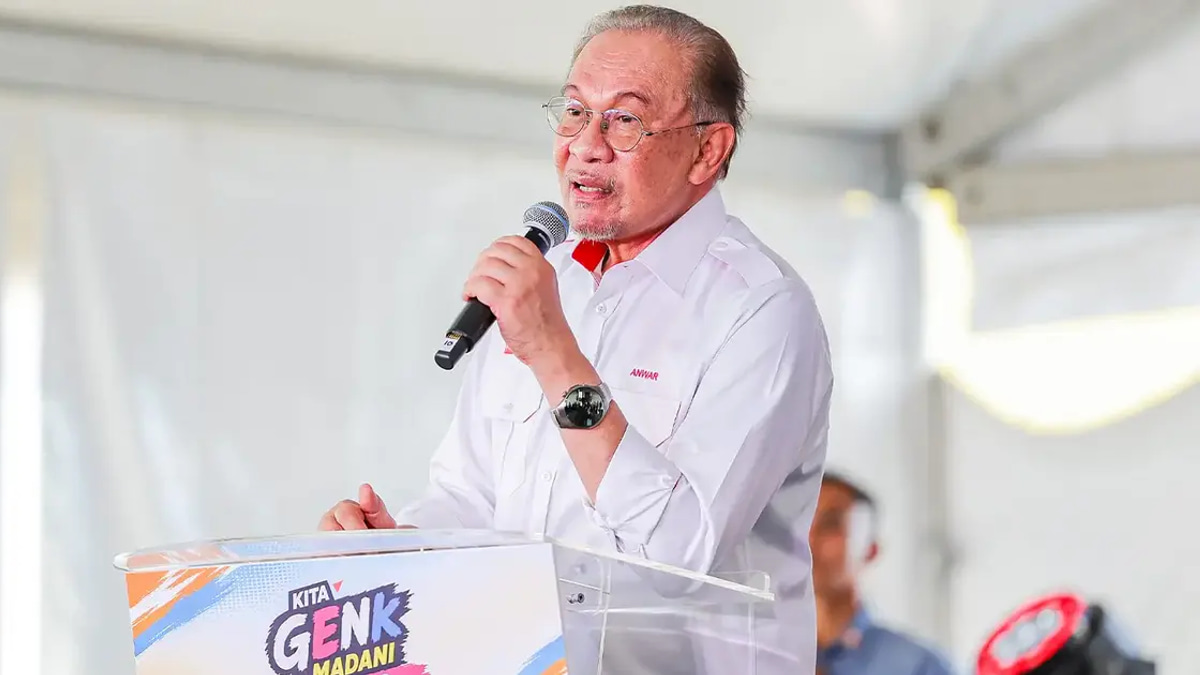 Anwar Ibrahim Dismisses Claims of Undermining Malay Rights Over DAP Ties