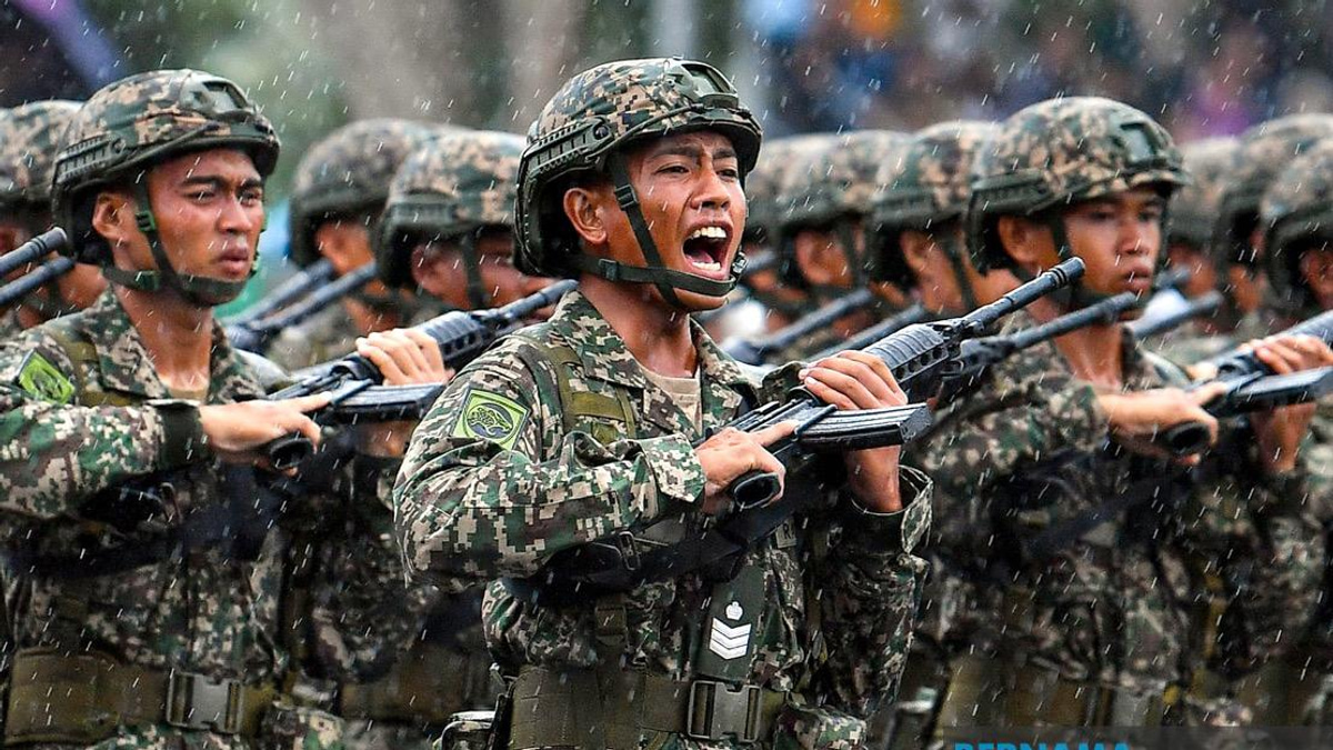 Malaysian Army Pledges Comprehensive Care for Injured Trooper Abdul Hamid