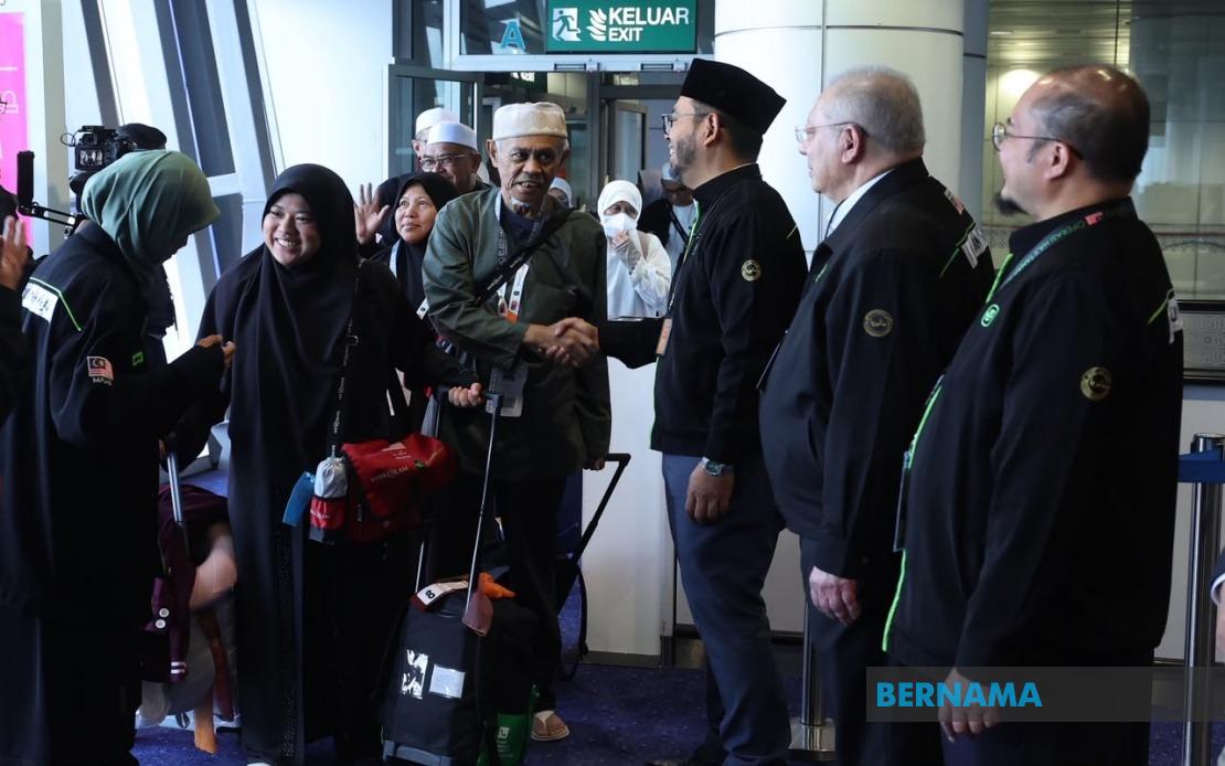 Malaysia's Haj Operations End on High Note as Final Pilgrims Return Home