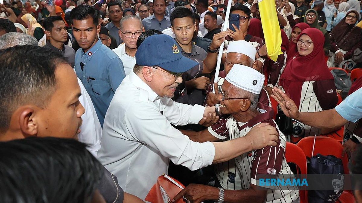 Government Pledges RM28.85 Million in Fresh Support for FELDA Communities as Settlements Mark 70 Years