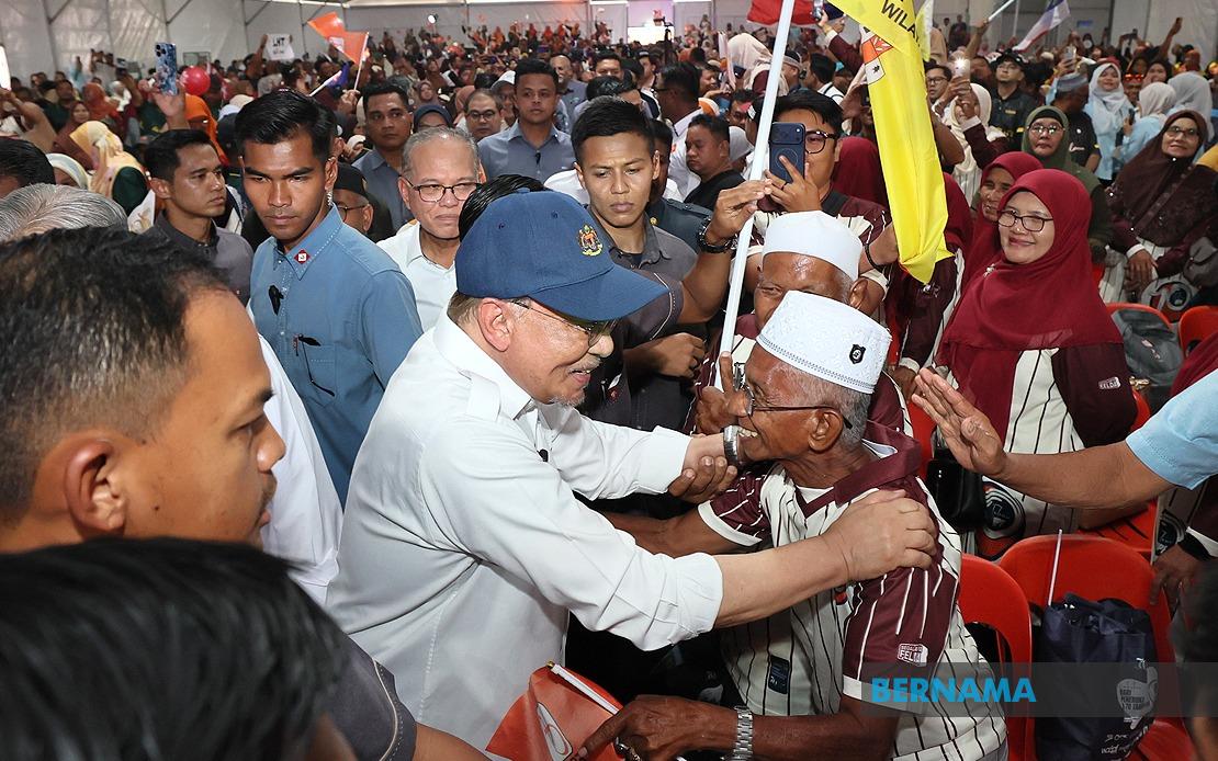 Government Pledges RM28.85 Million in Fresh Support for FELDA Communities as Settlements Mark 70 Years