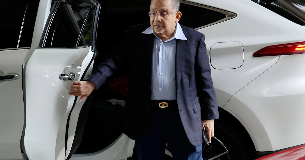 Federal Court Rejects Isa Samad's Bid to Overturn Corruption Conviction