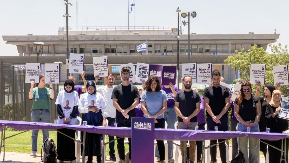 Israel's New Arab-Jewish Alliance Targets Young Voters While Drawing Criticism Over Electoral Strategy