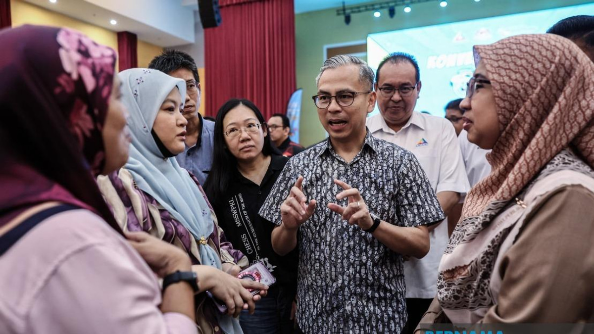 PKR Operations Unaffected by Nurul Izzah's Temporary Leave, Says Fahmi