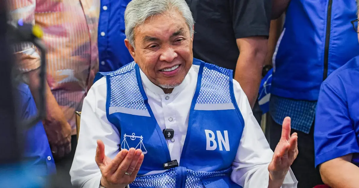 Zahid and Anwar Signal Fresh Commitment to Unity Government Despite Electoral Competition