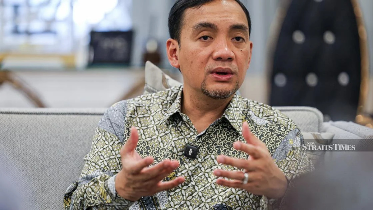 Johor's Onn Hafiz Firmly Rejects Any Coalition with DAP, Citing Ideological Divide