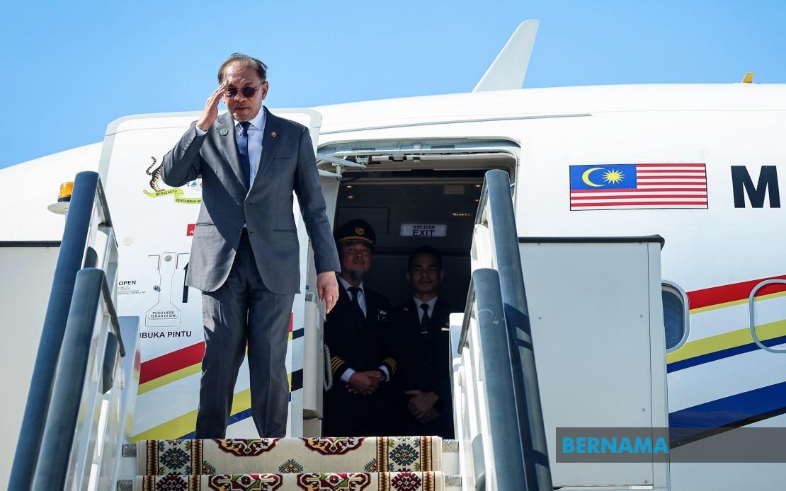 Anwar Returns from Turkmenistan Visit to Launch Penang Economic Projects