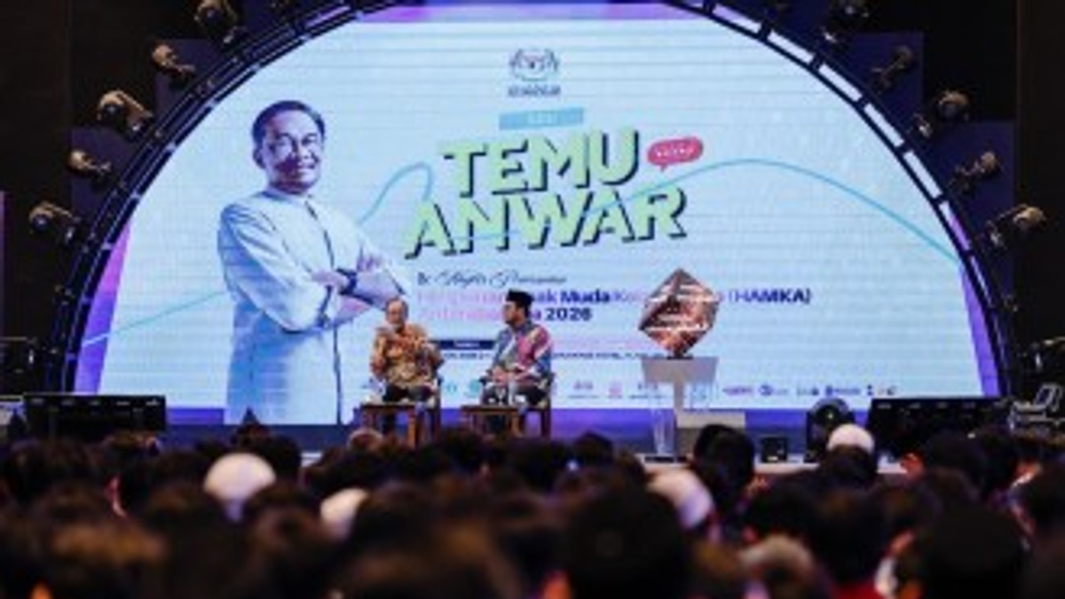Anwar Orders Forensic Audit of Khazanah Life Sciences Unit Over Governance Concerns