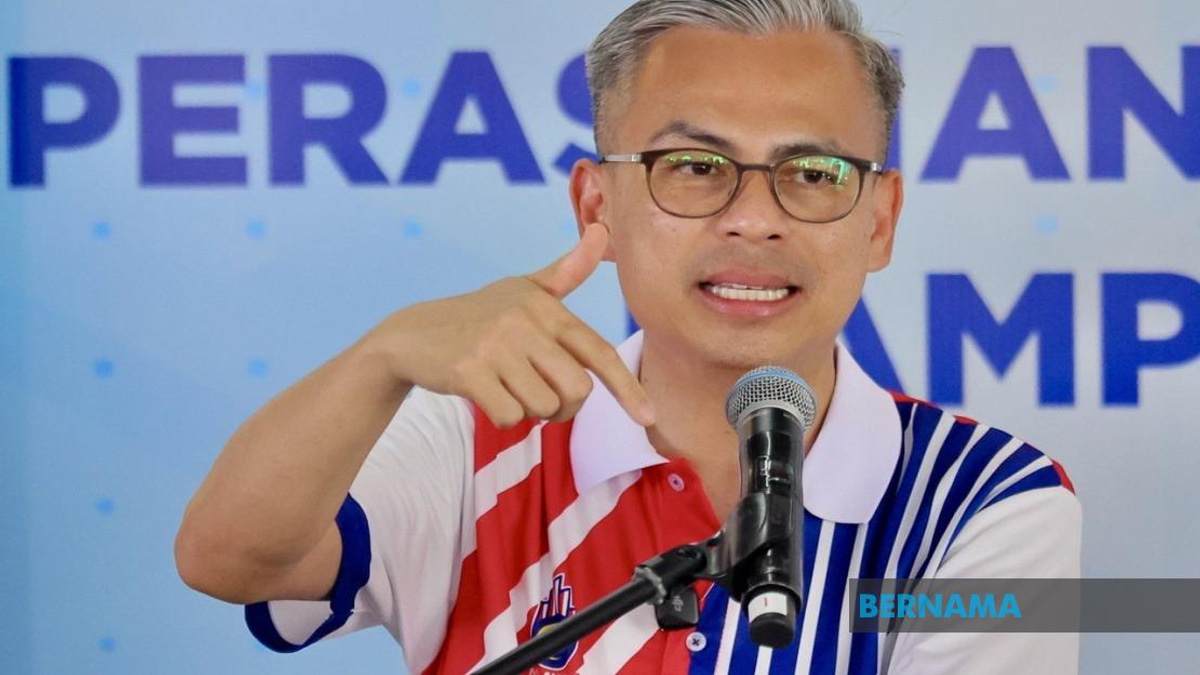 Johor Election: Fake WhatsApp Account Impersonating PH's Endau Candidate Draws Ministerial Rebuke