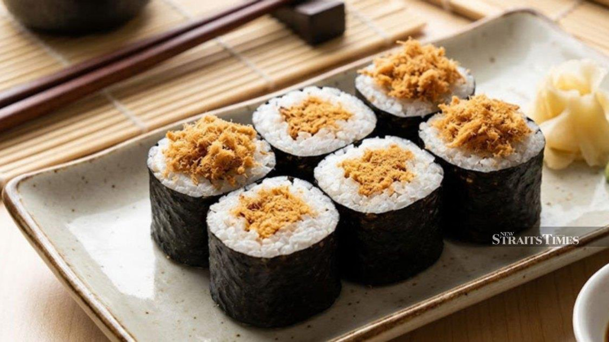 Ramadan Bazaar Sushi Vendor Fined RM700 for Bacterial Contamination