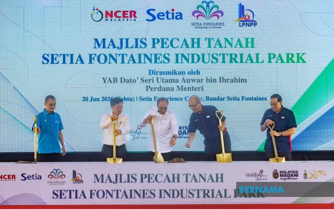 Development Must Benefit All Income Groups, Says Anwar at Selangor Park Opening