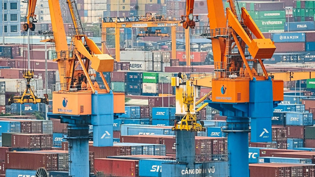 Vietnam signals willingness to resolve US trade concerns in push for closer economic ties