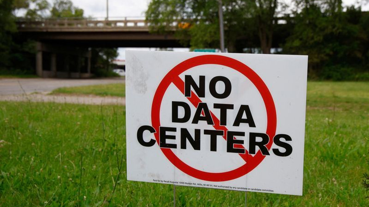 US Data Center Backlash Spreads: National Protests Signal Growing Political Flashpoint