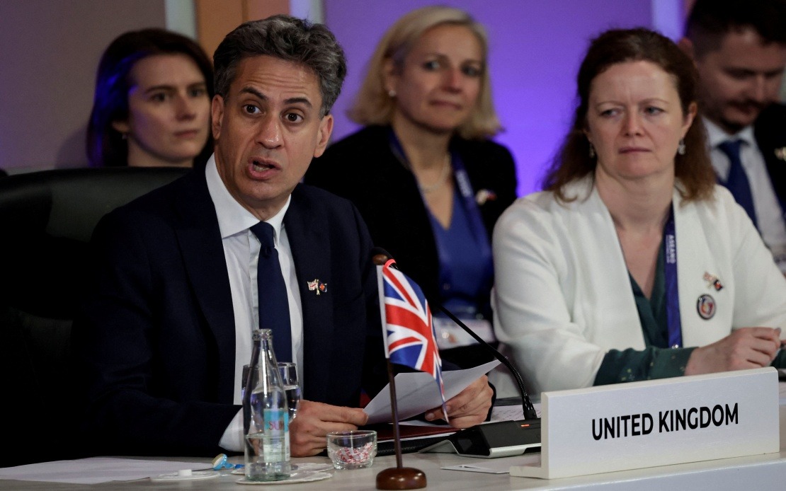 UK's Miliband Prioritises European Relations on First Continental Tour as Foreign Secretary