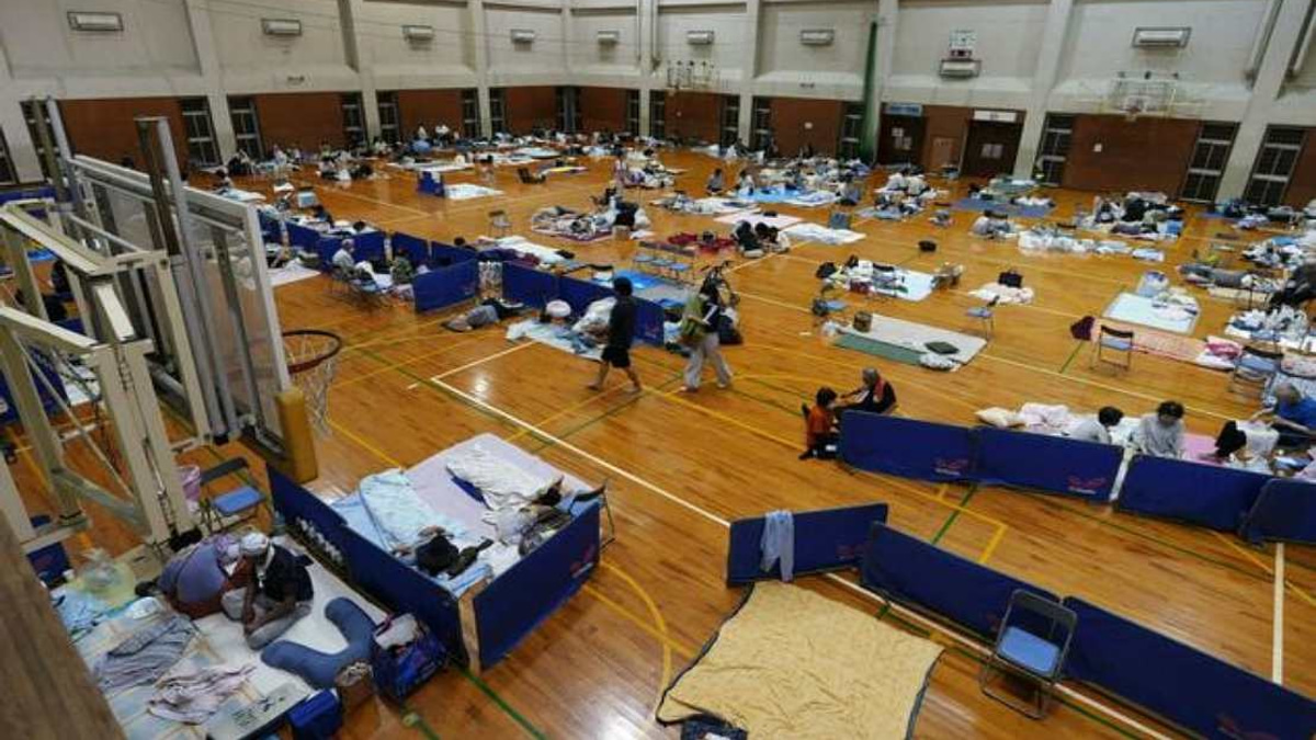 Week After Kumamoto Earthquake, 8,000 Still Displaced as Heat and Water Crisis Deepens