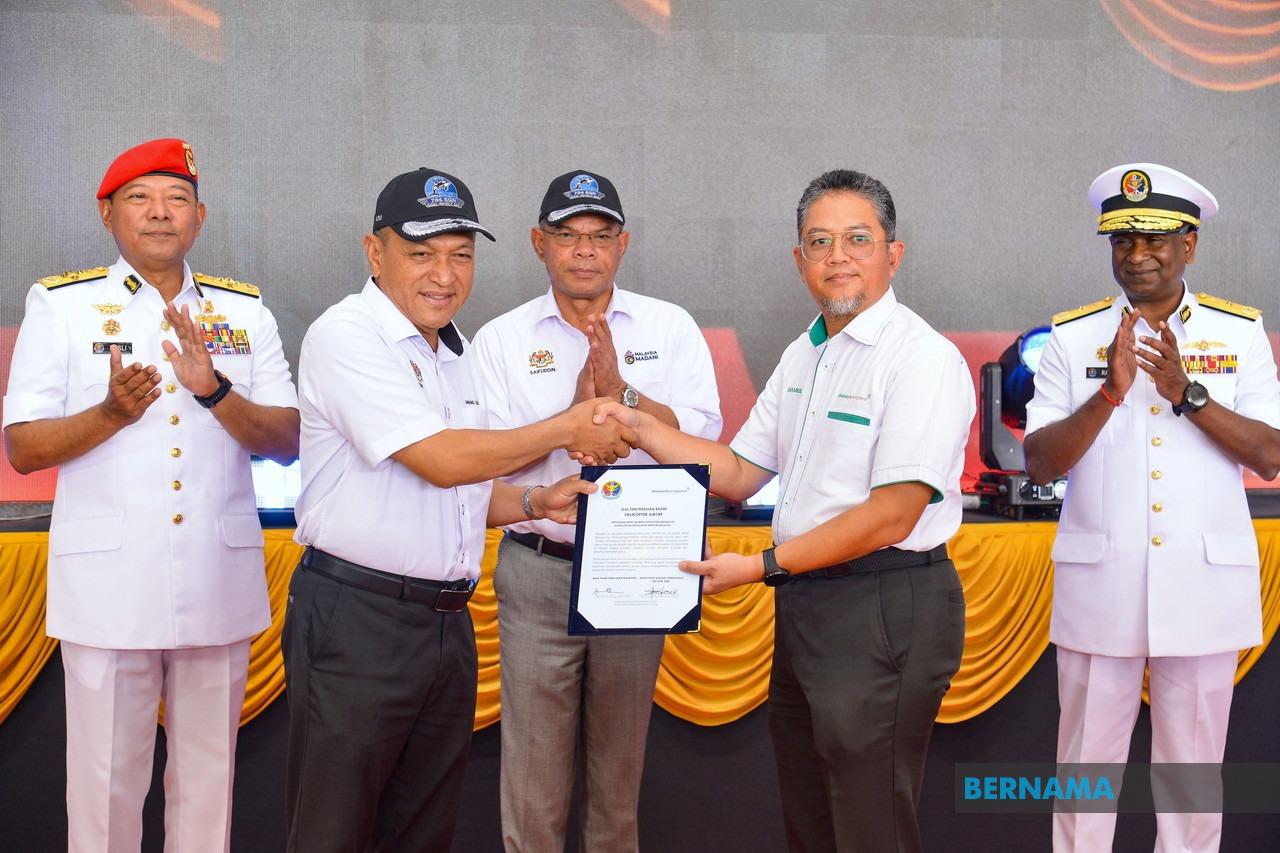 Malaysia Needs Comprehensive Review of SOSMA and Refugee Policies, Says Home Minister