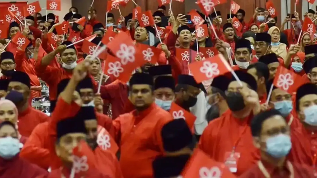 Bersatu's Coalition Standing Becomes Untenable, Says PAS Official