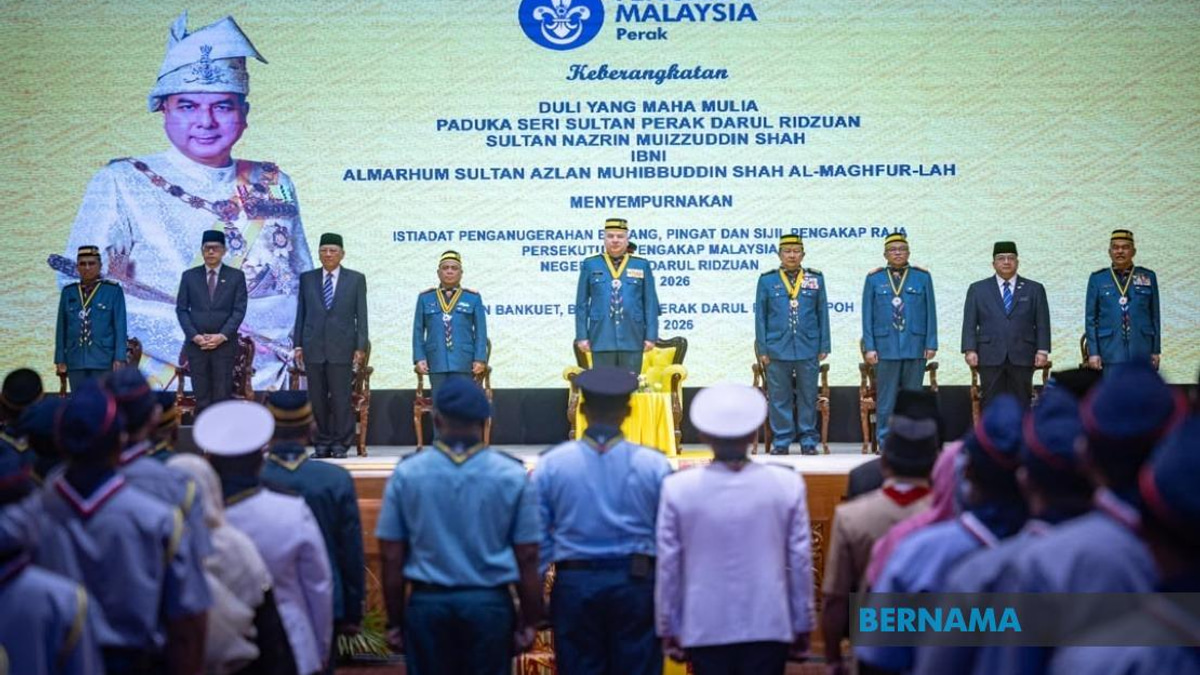 Sultan Nazrin Presides Over Perak Scouts' Recognition Ceremony