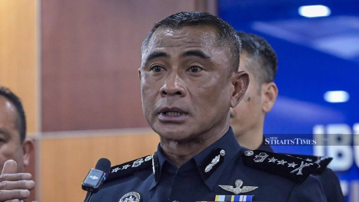 Five Chinese nationals arrested in major housebreaking crackdown across Kuala Lumpur