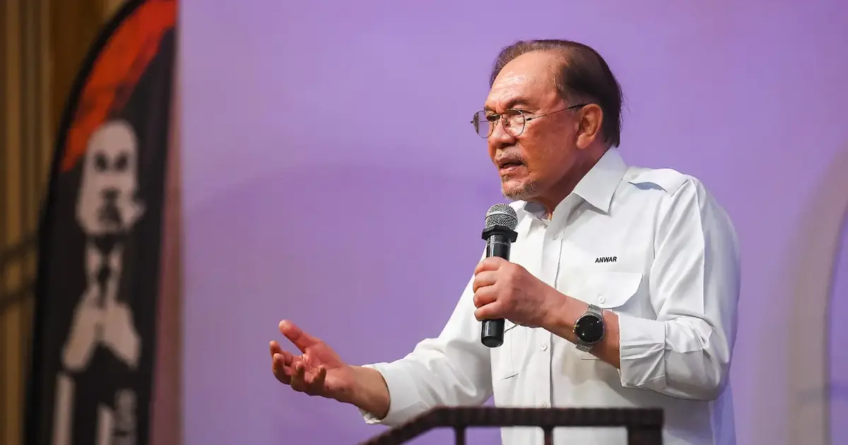 Anwar Flags Sluggish Affordable Housing Roll-Out in Johor as Property Prices Soar